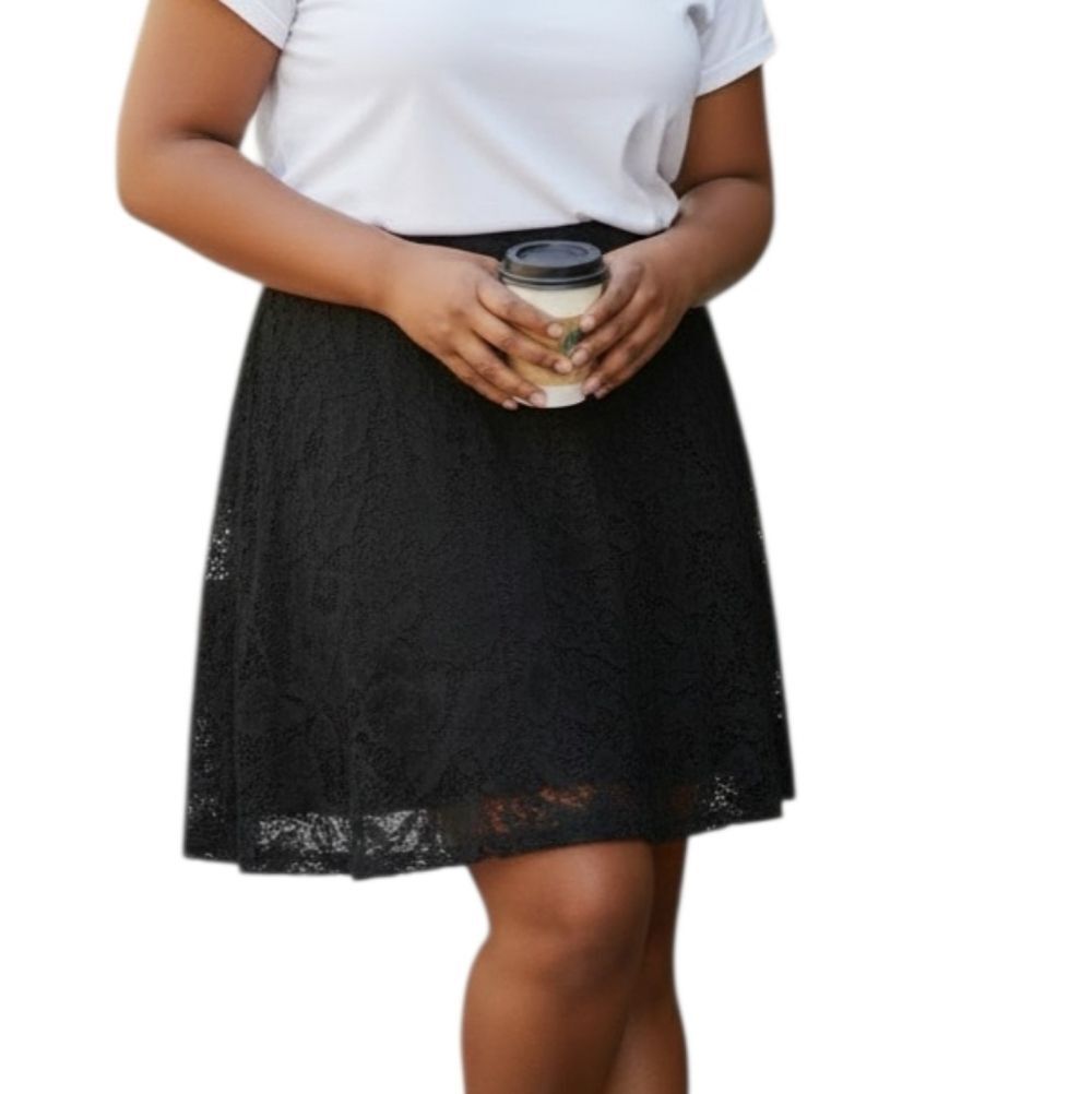 ROMWE Black Lace Skater Skort Sz.2XL EUC.